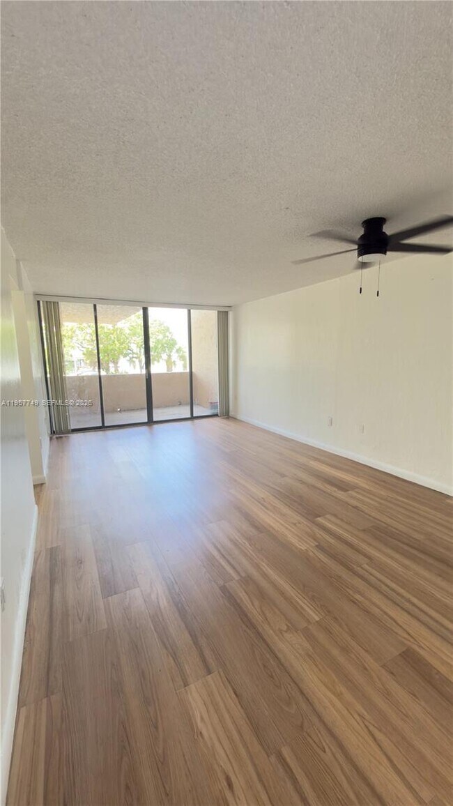 Photo - 10400 SW 108th Ave Unit A202