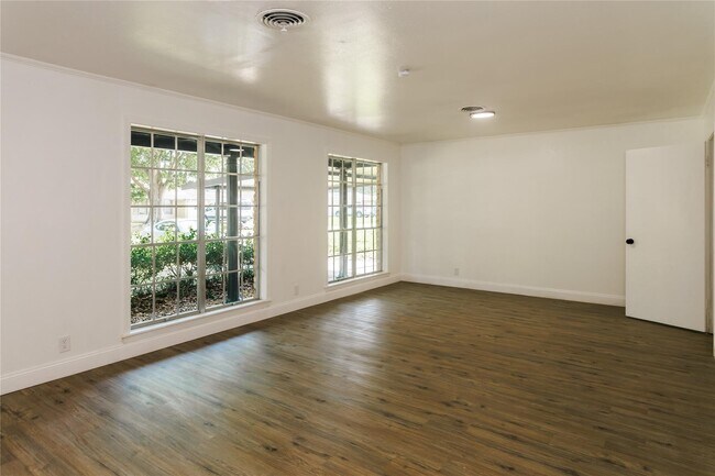 Photo - 4640 Fieldwood Ln