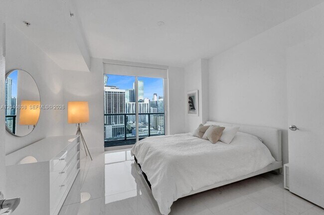 Photo - 244 Biscayne Blvd Unit 2005