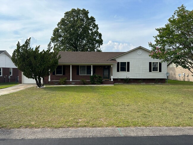 8516 Amish Dr