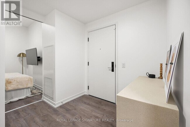 Photo - 270 Dufferin St Unité LP17