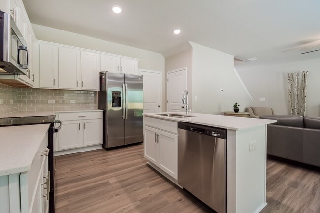 Photo - 3337 Lilac Crk Trl