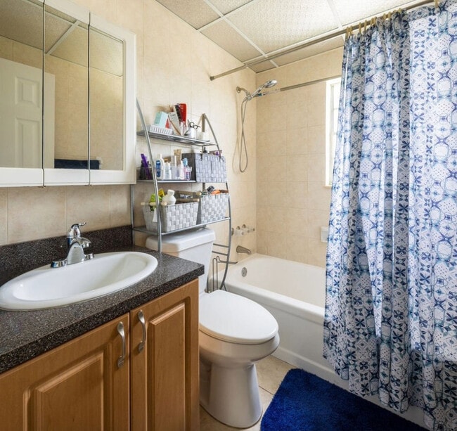 Punta Frances Apartments