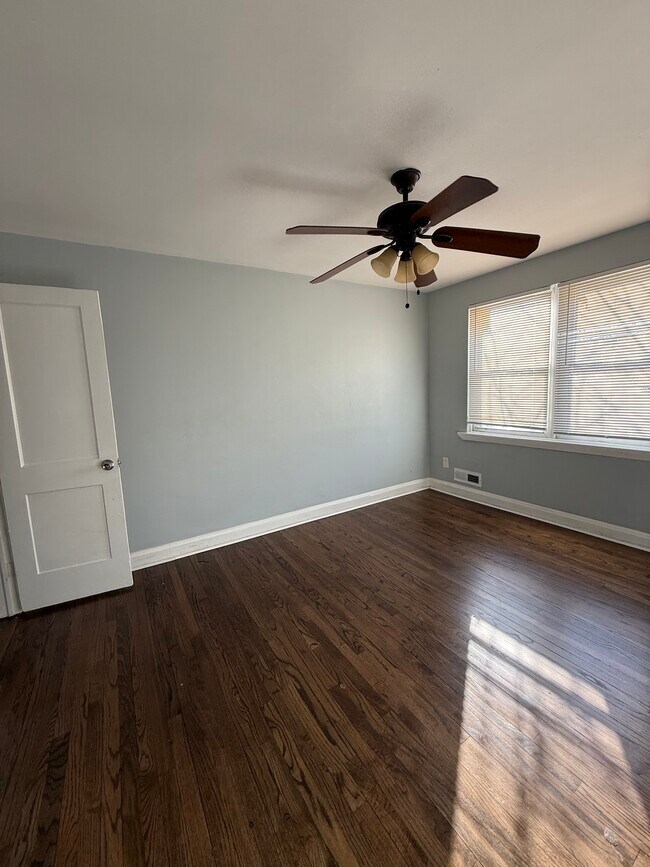 Photo - 613 S Beechfield Ave