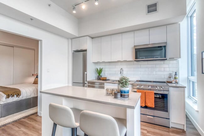 1235 Macleod Trl SE Unit SI ID1370257P