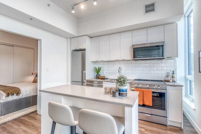 Photo - 1235 Macleod Trl SE Unit SI ID1370257P