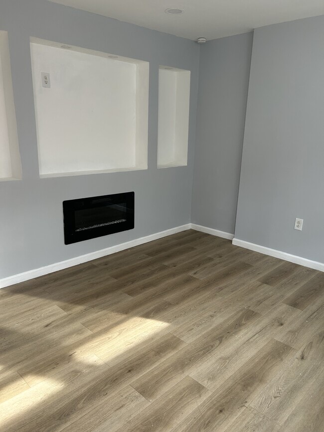 Photo - 1121 Columbia Ave