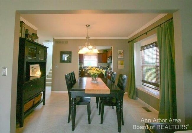 3012 Orinoco Ln