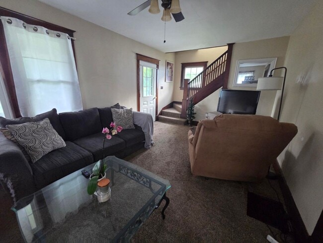 Photo - 3 Bedroom 1-bathroom single family 2 story house