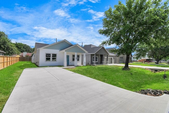 Photo - 10917 San Jacinto Dr