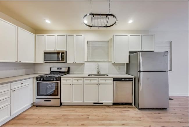 Photo - 2817 N Damen Ave Condo Unit 1