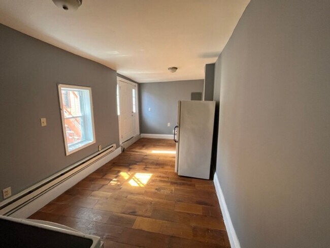 Photo - 531 N 8th St Unit Apt. 3 2nd Fl. Rear