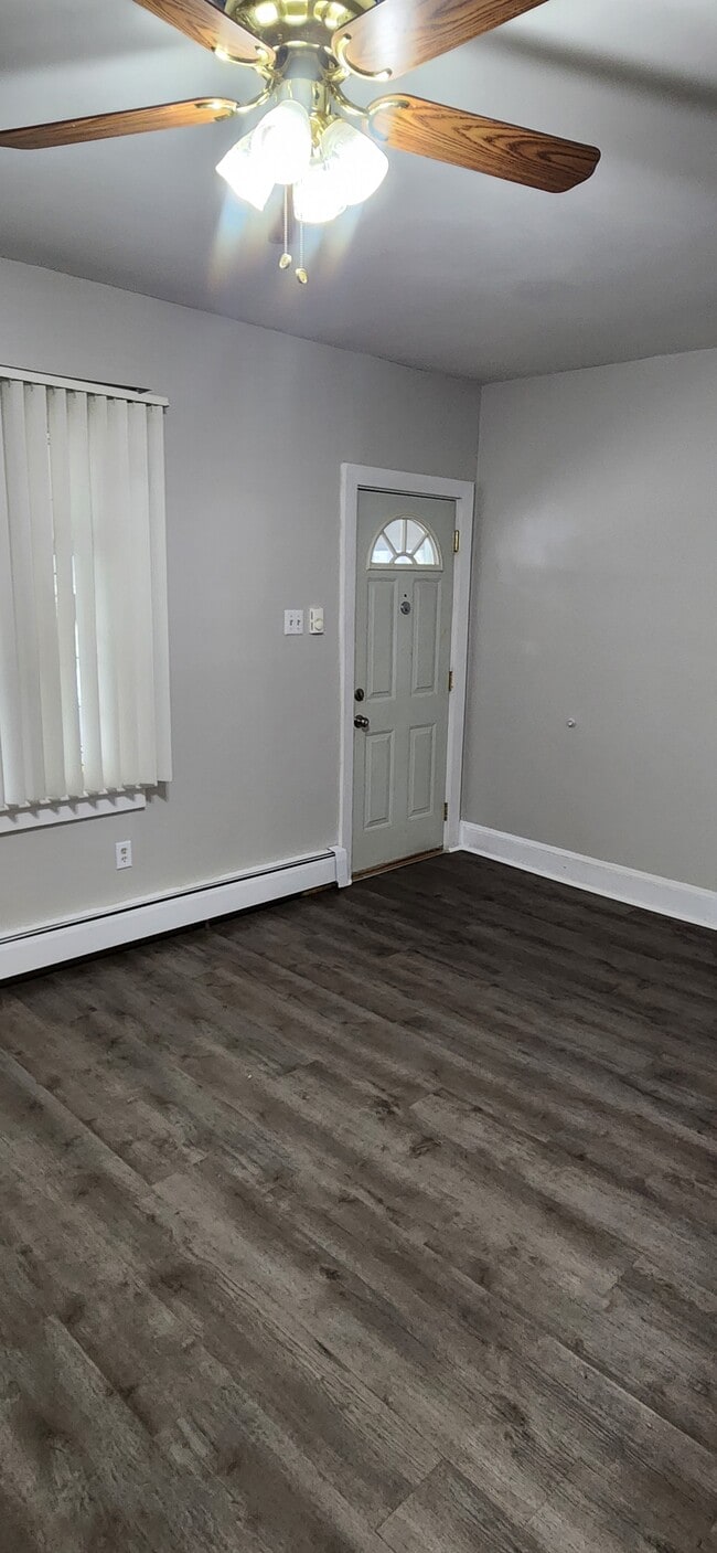 Photo - 370 Winola Ave Unit 370