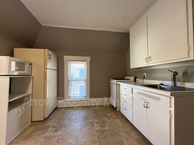 Photo - 3424 S Street Unit 2