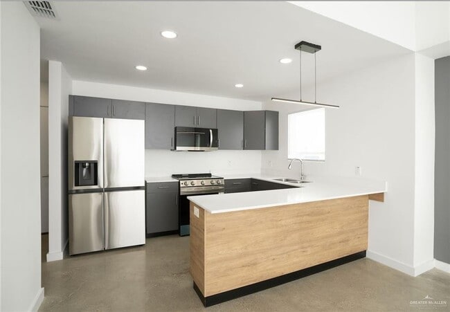 Photo - 24 Jenna Ln Unit D