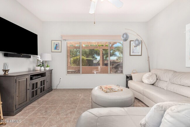 Photo - 16215 W Desert Winds Dr