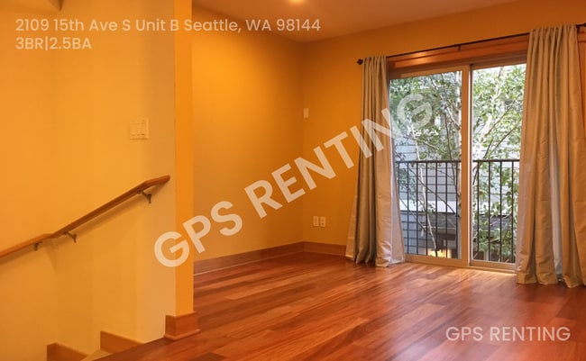 Photo - 2109 15th Ave S