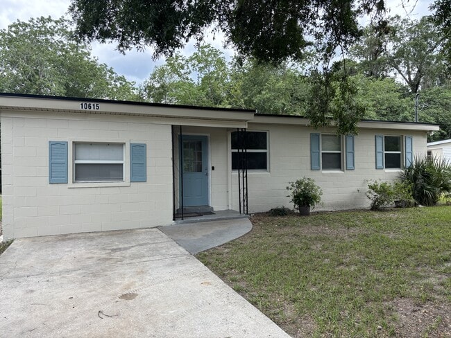 Photo - 10615 Biscayne Blvd House