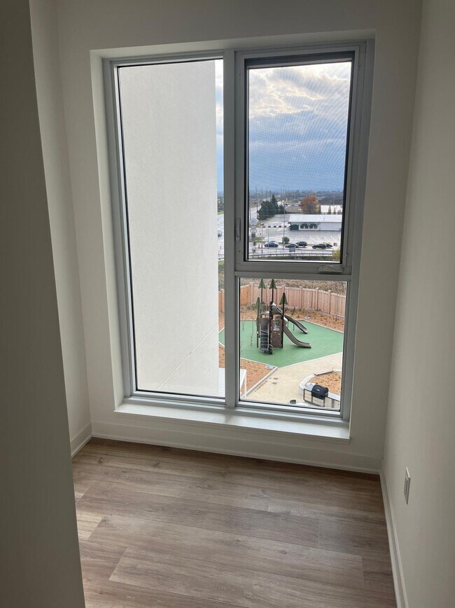 Photo - 20 All Nations Dr Unit 422