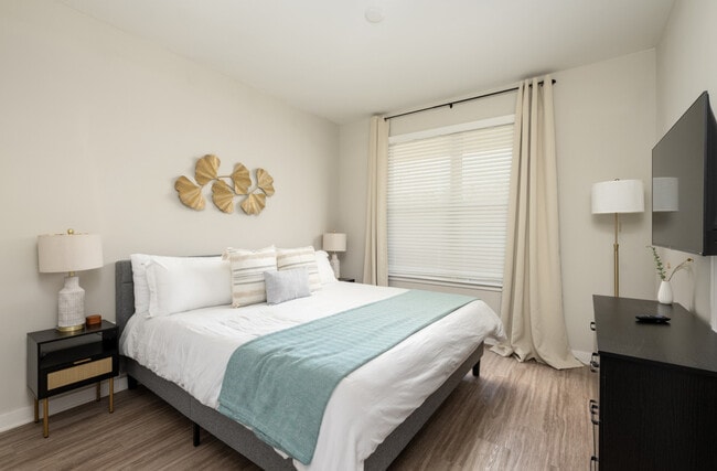 Photo - 110 Addison Rd Unidad SI ID1223267P