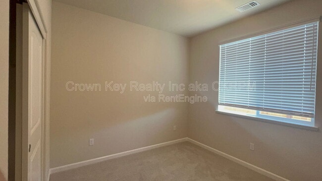 Photo - 1601 Innovation Wy