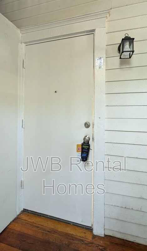 Photo - 2022 Dellwood Ave Unidad #1