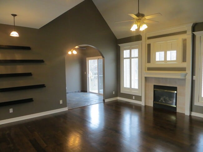 Photo - 5000 N Jefferson St