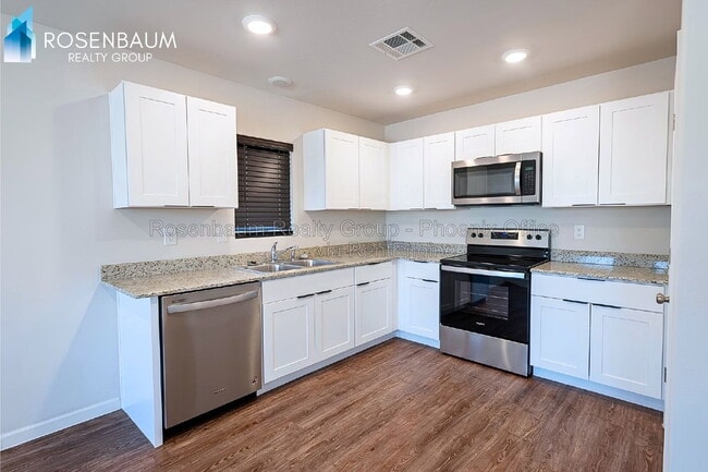 11094 W Arvada Dr