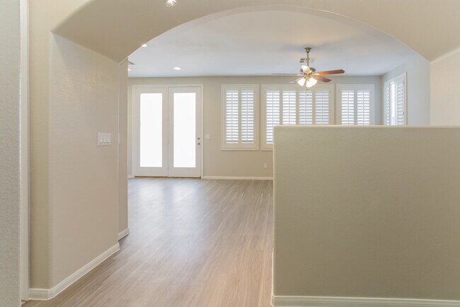 Photo - 1824 Arch Stone Ave