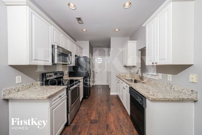 Photo - 633 Old Cahaba Dr