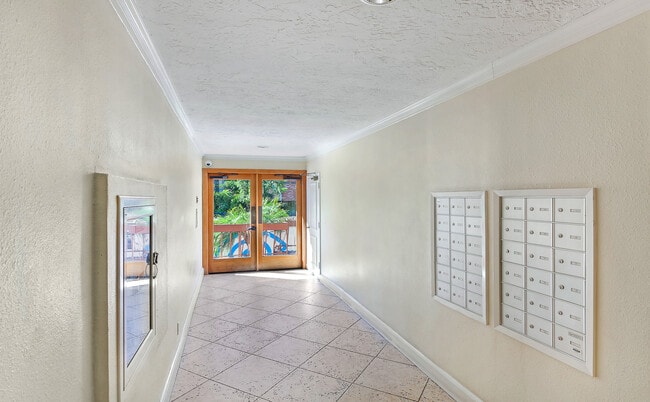 Photo - 1734 N Fuller Ave Unit Regency Terrace