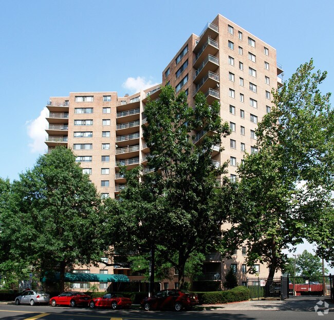 Forest Hill Towers