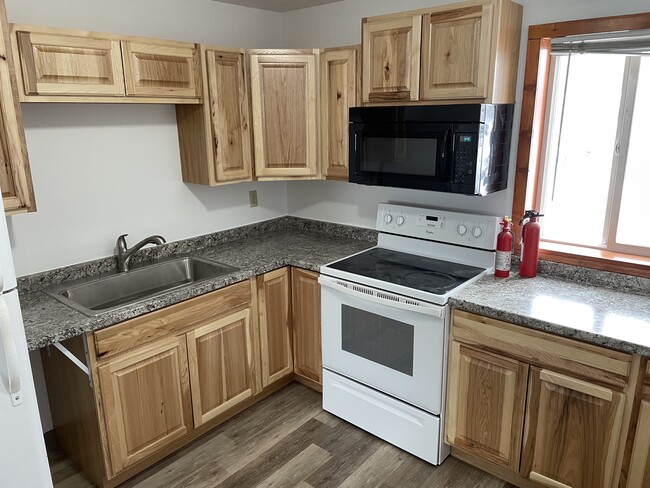 Photo - 149 Palace Circle Unit #4