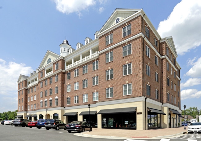 Photo - Hanover House