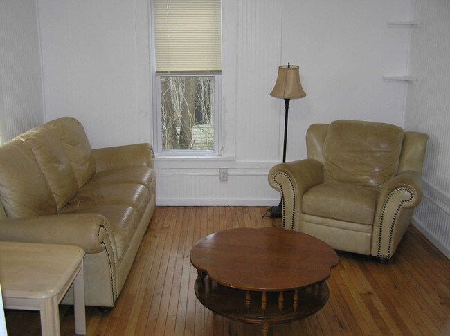Photo - 196 W Washington St Unit 196