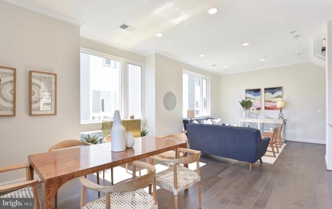 Photo - 2815 24th Rd S