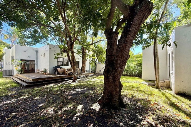 Photo - 3718 Sheridan Ave