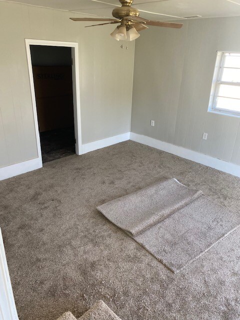 Photo - 1115 N Dennis Ave