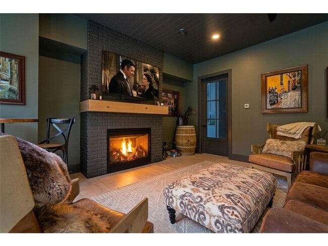 Photo - 6201 Gustavus Dr