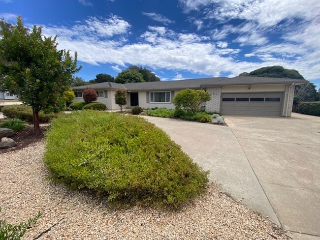 Photo - 11755 Tam O'Shanter Dr