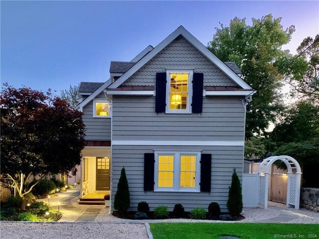 Building Photo - 1 Otter Trail