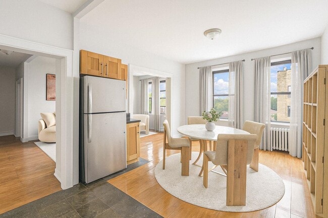 Photo - 277 Harrison Ave Unit E7