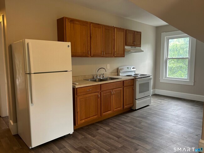 6 Beech Dr Unit 7