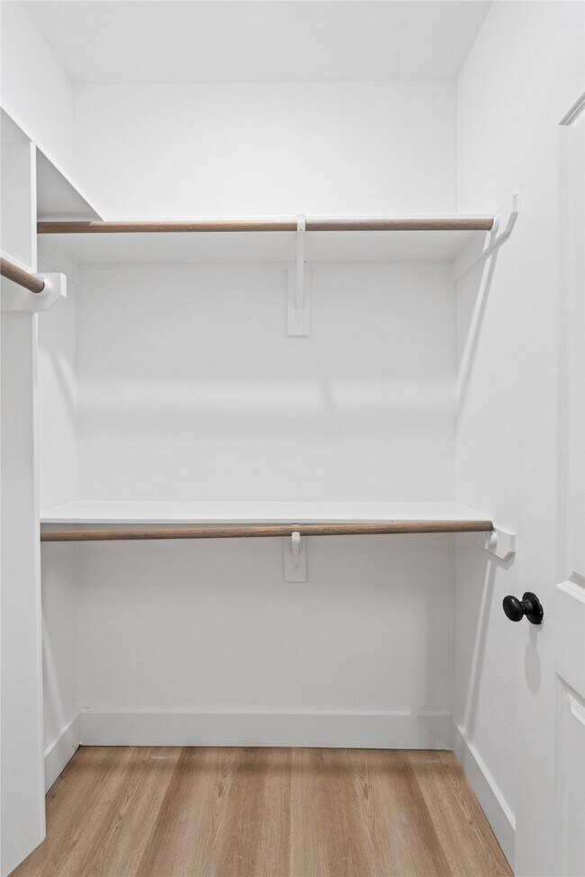 Photo - 111 Milby St