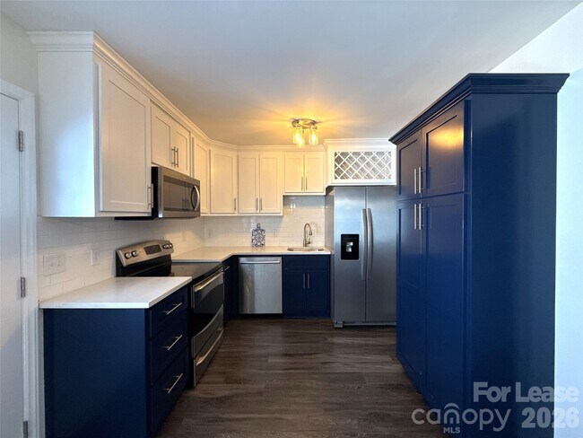 Photo - 3726 Park Rd Unit J