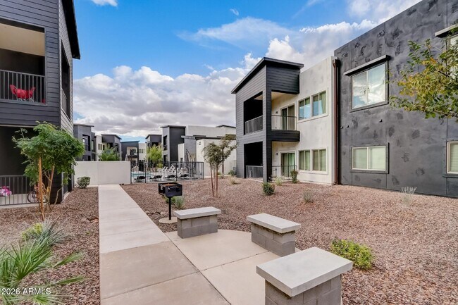 Photo - 9160 N 67th Ave Unit 226