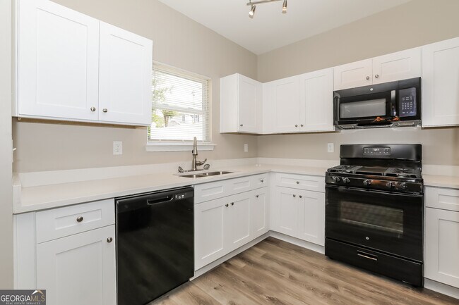 Photo - 4830 Tangerine Cir