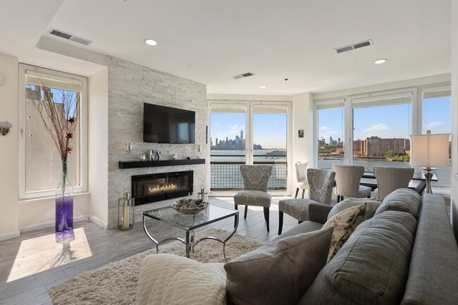 Building Photo - 600 Harbor Blvd Unit 1146
