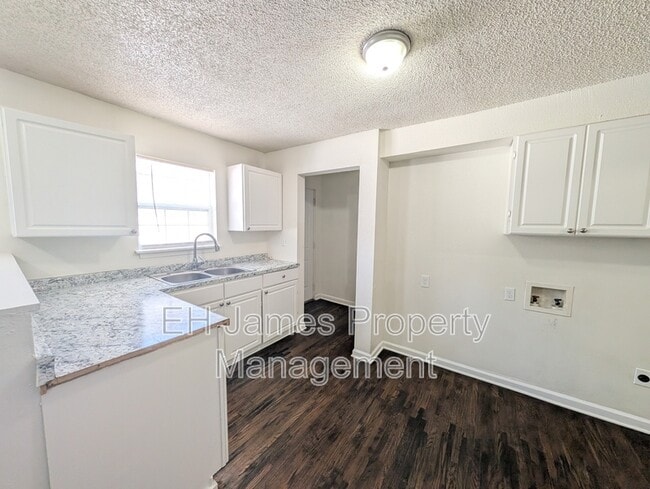 Photo - 1627 N Denver Ave