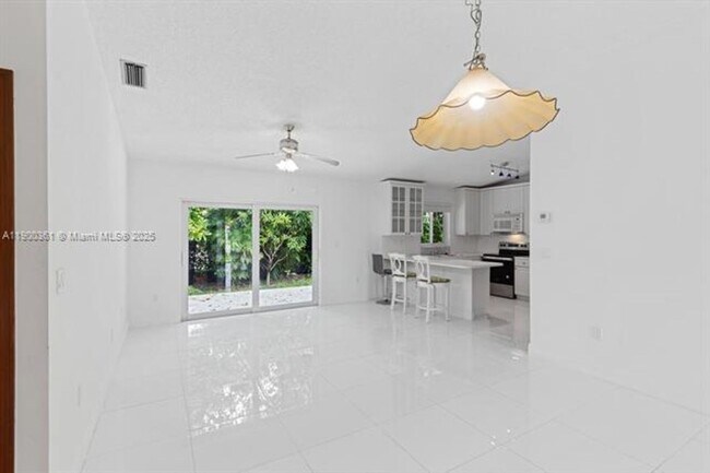 Photo - 9617 SW 144th Pl
